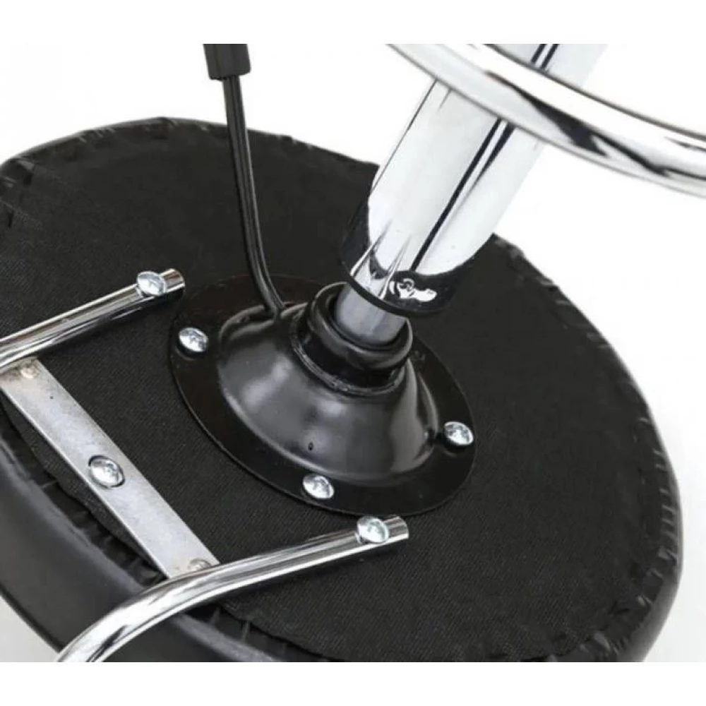 Стілець зі спинкою для майстра чорного кольору