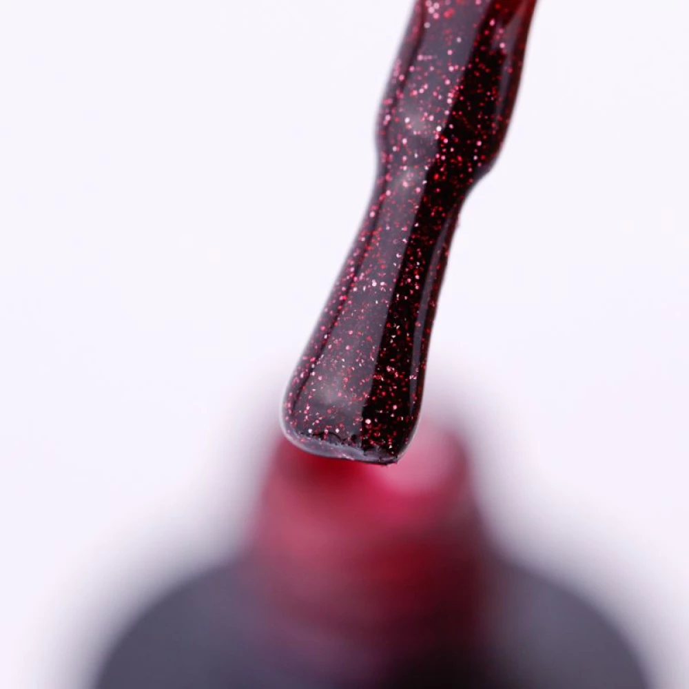 SAGA professional Гель-лак Fiery gel 31 (красный с микроблеском, светоотражающий), 9 мл