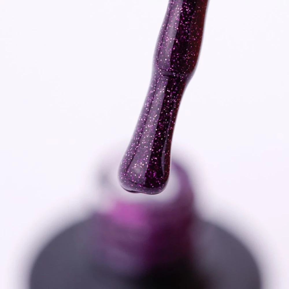 SAGA professional Гель-лак Fiery gel 26 (фиолетовый с микроблеском, светоотражающий), 9 мл